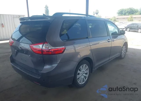 2016 Toyota Sienna Limited 7 Passenger z USA, uszkodzony, nr VIN 5TDDK3DC4GS137600